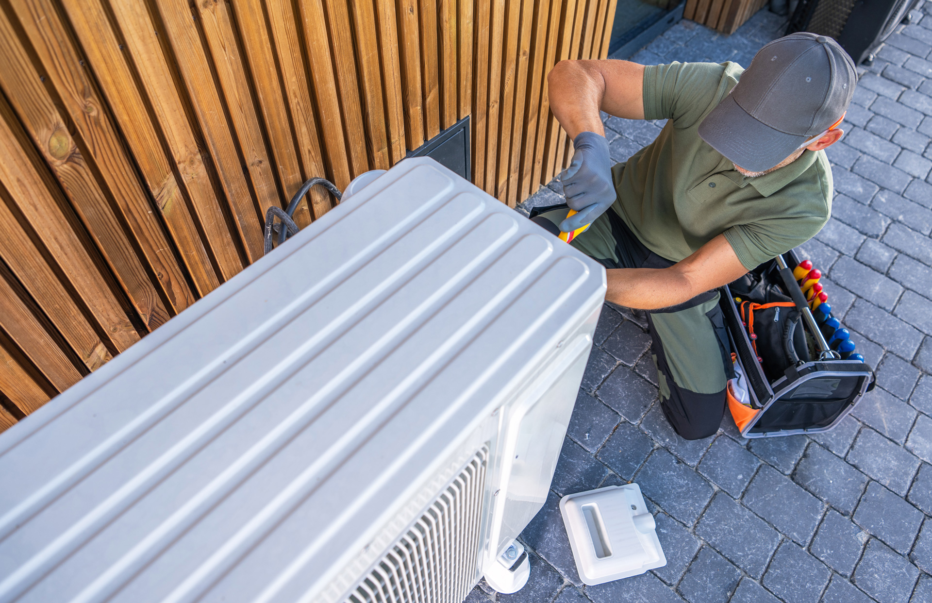 AdobeStock_917156699 HVAC Service Solutions Logo